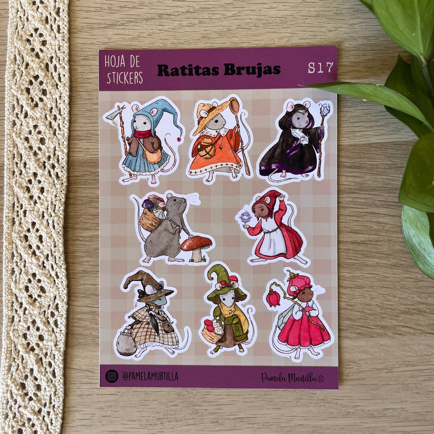 S17 Hoja de Stickers Ratitas Brujas
